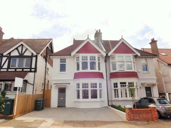 5&nbsp;Bedroom&nbsp;Semi-Detac...